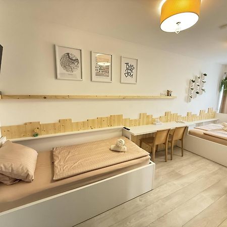 Hotel Zabcice Zewnętrze zdjęcie