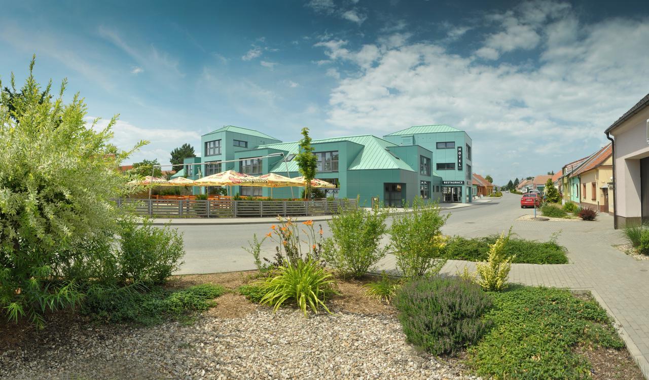 Hotel Zabcice Zewnętrze zdjęcie